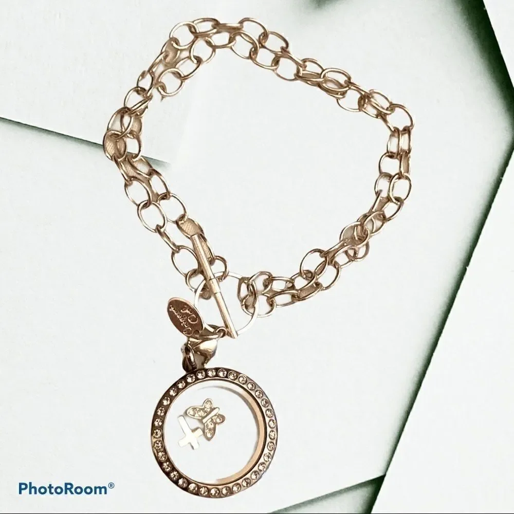Origami owl necklace